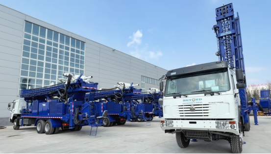 Quality Recognized! Five Water Well Drilling Rigs Successfully Pass Overseas Customer’s On-Site Acceptance