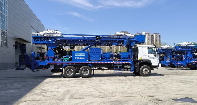 Hydraulic Power Head Water Drilling Rig